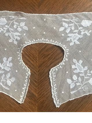 Ancien col dentelle de fillette fin 19ème s.