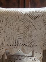 Ancienne nappe au crochet fait main (coton)