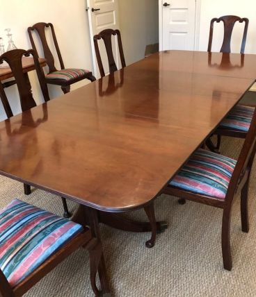 Ensemble table + 8 chaises Regency Queen Anne