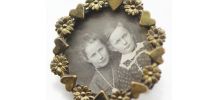ancienne broche porte photo
