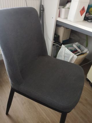 4 chaises style scandinave