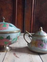 Deux jolies pièces en laiton cloisonné 