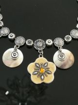 Collier fantaisie 