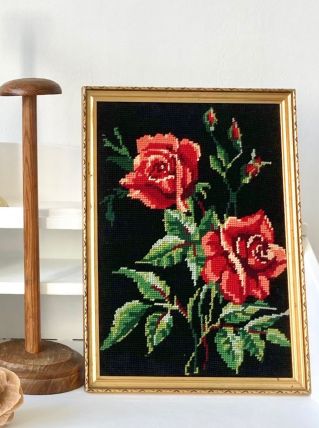 Cadre doré roses canevas