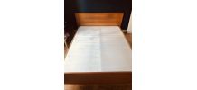 Lit en bois vintage 140x190