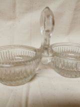 Ancienne salière et poivrière en verre 