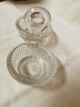 Ancienne salière et poivrière en verre 