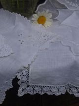 3 mouchoirs anciens dentelle et broderie