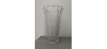 Vase en verre transparent 