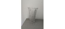 Vase en verre transparent 