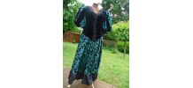 Robe velour vert noir Manches ballon Col V dentelle