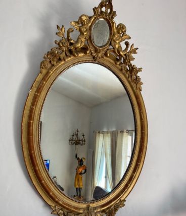 Miroir de château Napoléon lll chérubins et médaillon