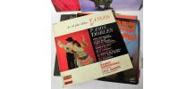 Lot de 4 33 tours tangos et pasos dont 2 doubles albums. 