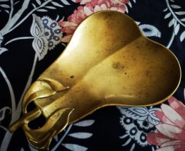 COUPELLE LAITON BRONZE FORME de POIRE 