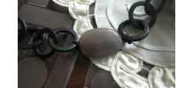 Sautoir lien marron , anneaux bois , cristal anthracite 