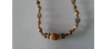 Collier en perles de verre marron