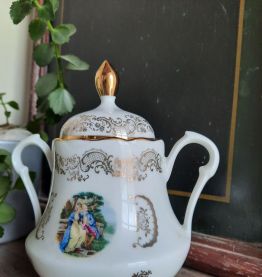 Pot à sucre ancien 