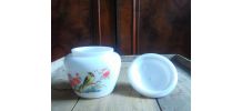 Joli pot à coton en opaline (AVON)