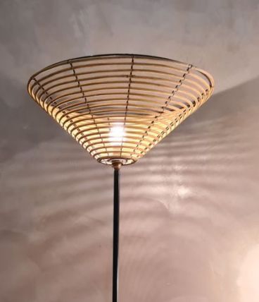 lampadaire a tablette vintage année 1960, design,  élégant  