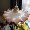 Suspension en opaline rose et blanche 