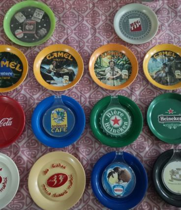 LOT de 14 coupelles pubs bistrot 