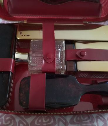 TROUSSE DE TOILETTE de Voyage 