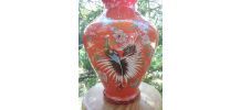 Joli vase en opaline - Décor paon 