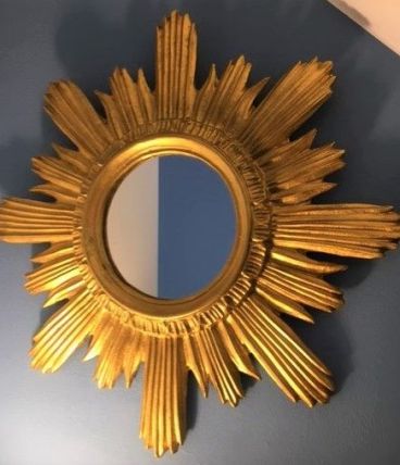 Miroir soleil ancien bois doré 44 cm, 1960