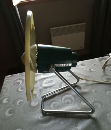 Ventilateur de bureau de marque Calor, fonctionne parfaiteme
