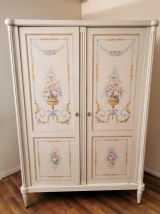 Armoire style ancien