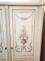 Armoire style ancien