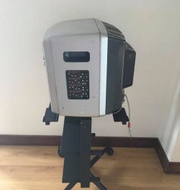 Téléviseur vintage 