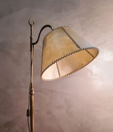  Lampadaire, liseuse 1970 a 80 en laiton brossé et vernis 15
