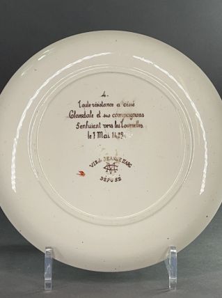Assiette Creil et Montereau Jeanne d’arc n°4
