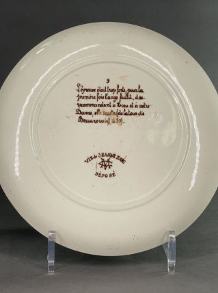 Assiette en faïence Jeanne d’arc n°9