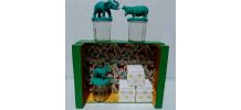 Etagère dinosaure verte et jaune, lampe assortie