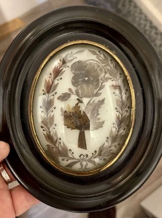 Reliquaire de deuil XIXème travail de cheveux