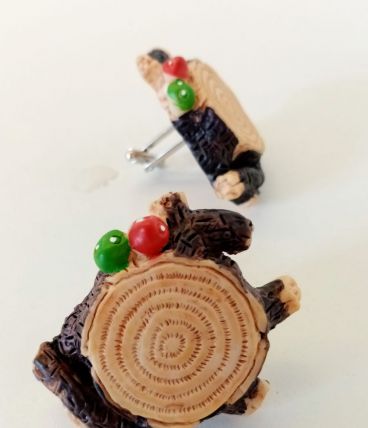 Boutons de manchette souche d'arbre, champignons