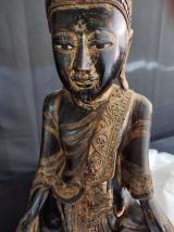 Bouddha Mandalay debout