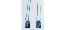 Collier Lego cœur noir, strass, se partage en 2