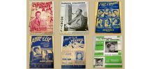 Partitions chansons "années 50-60" collés dans un cahier)