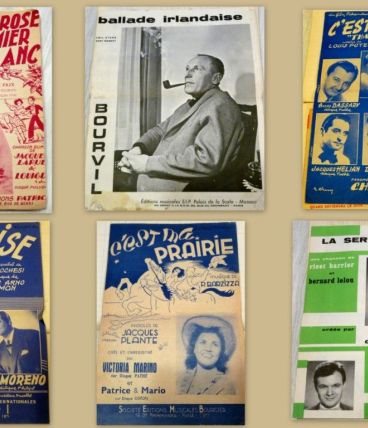 Partitions chansons "années 50-60" collés dans un cahier)