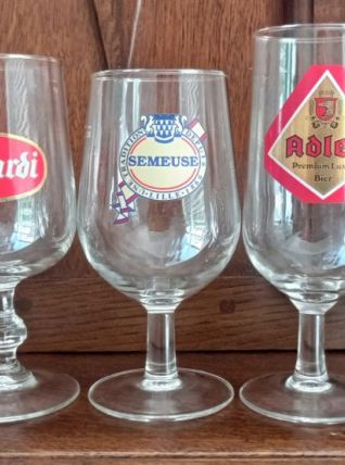 30 VERRES DE COLLECTION