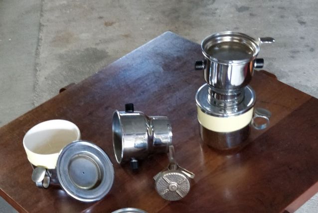 Deux tasses filtre à café Salam