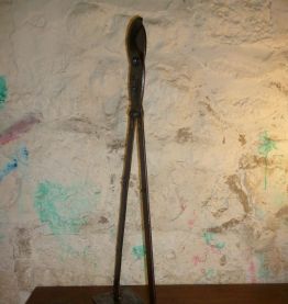 SCULPTURE - LE MARCHEUR -