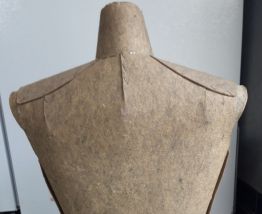 Buste de couture
