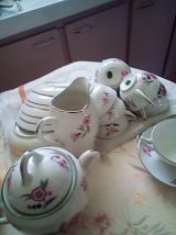  un service à café ou thé 12 pièces en porcelaine fine de Li