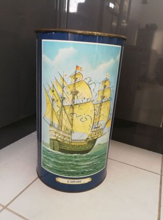 Boîte en métal 