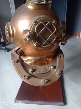 CASQUE DE SCAPHANDRIER