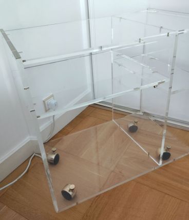 Meuble TV plexiglas acrylique style David Lange - TBE